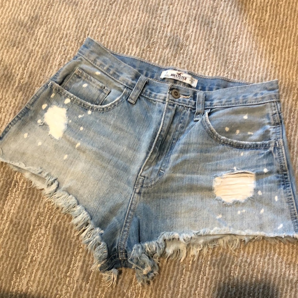 Hollister high rise shorts and top